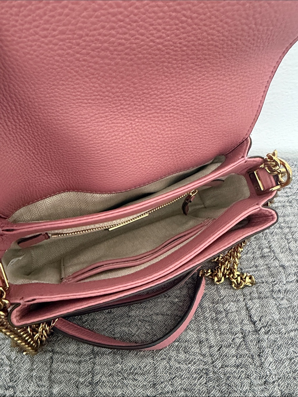 Tory Burch Kira Pink Pebbled Leather Chain Shoulder Bag with Gold Hardware - Picture 6 of 8